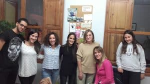 cursos intensivos B1 de inglés en Valencia - clase variada