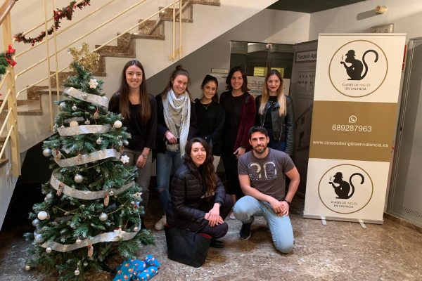 preparación de exámenes de Cambridge en Valencia - arbol de navidad