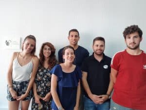 clases de inglés baratas en Valencia - amigos