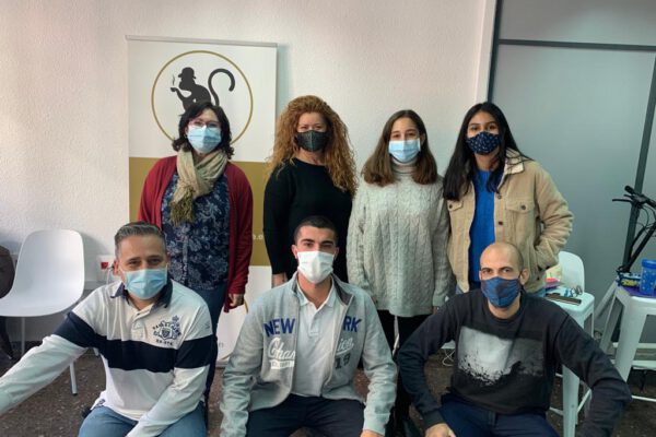 clases de inglés presenciales en Valencia - mascarilla