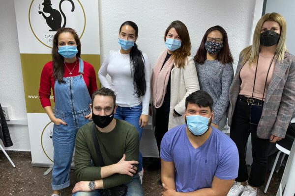 clases de ingles para grupos - mascarilla