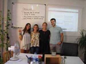 academias de inglés en valencia - clase de cuatro