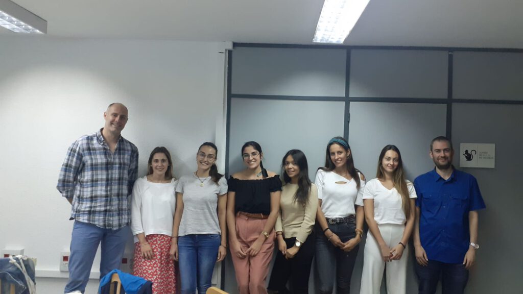 curso intensivo en verano de inglés en Valencia - nueva clase