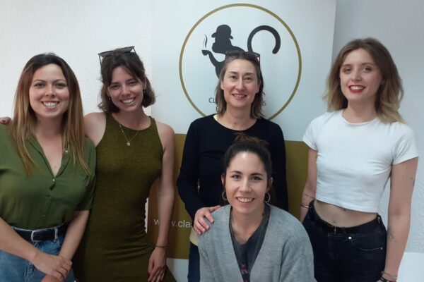 mejor academia de inglés Valencia - chicas